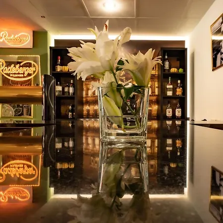 Achat Altstadt Отель Дрезден