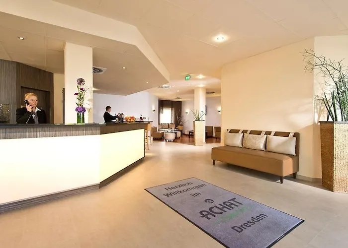 Отель Achat Altstadt 3*