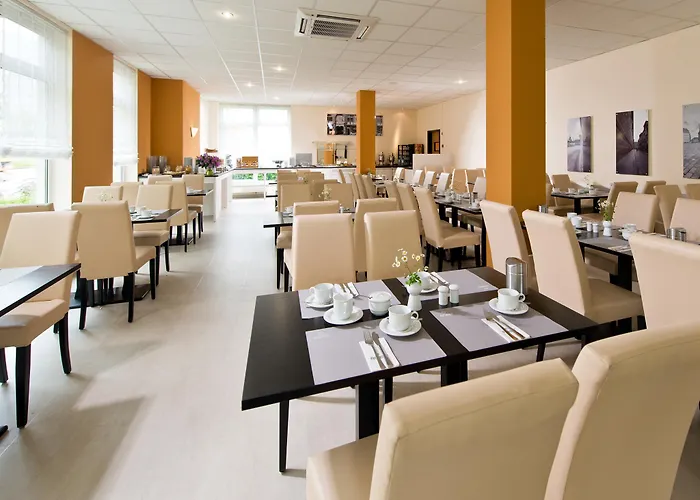 Отель Achat Altstadt 3*