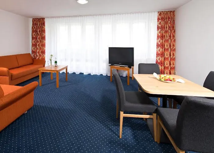 Отель Achat Altstadt 3*