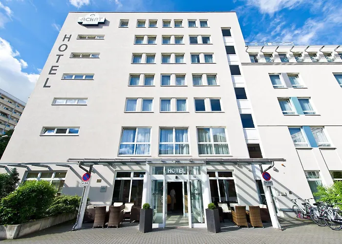 Achat Altstadt Отель